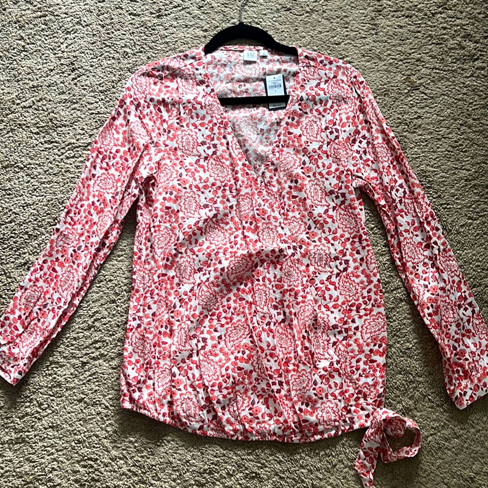 NEW with tags, Small - Gap Maternity long sleeve cross-body blouse - red floral